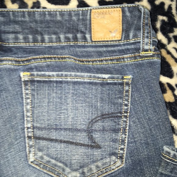 American Eagle Stretch Jeans - Picture 2 of 6